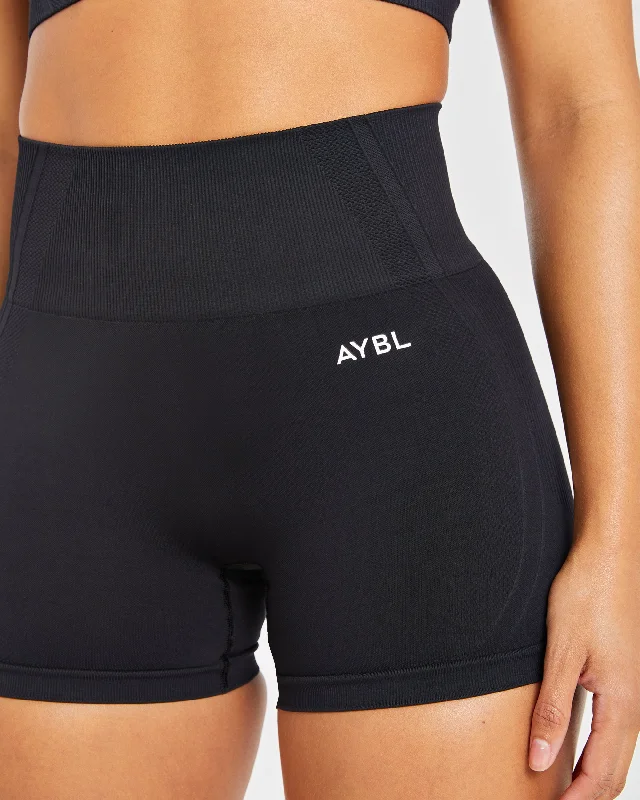 Balance V3 Seamless Shorts - Black