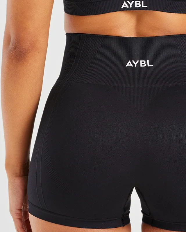 Balance V3 Seamless Shorts - Black