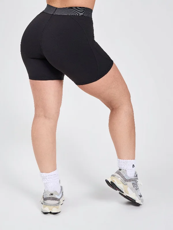 Bliss Butter Short 6"" - Onyx Black