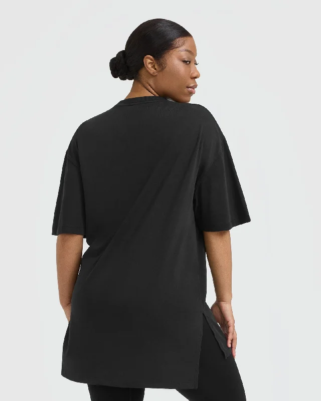 Classic Oversized Longline T-Shirt | Black