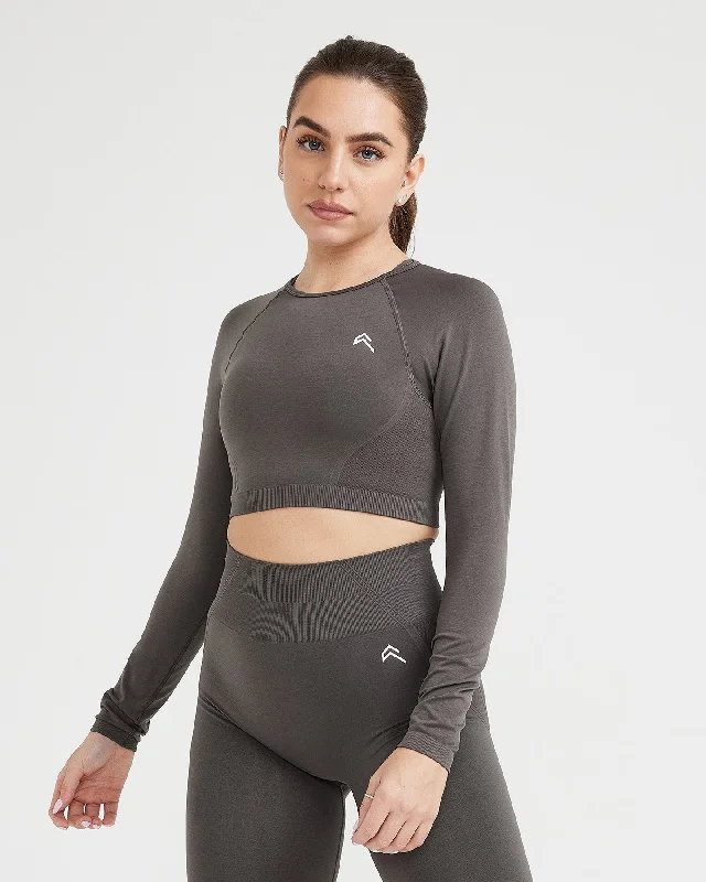 Effortless Seamless Long Sleeve Crop Top | Deep Taupe