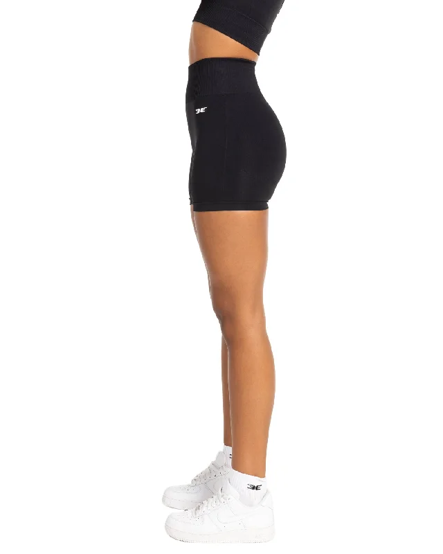 Elite Seamless V2 Shorts - Black (Subtle Scrunch)