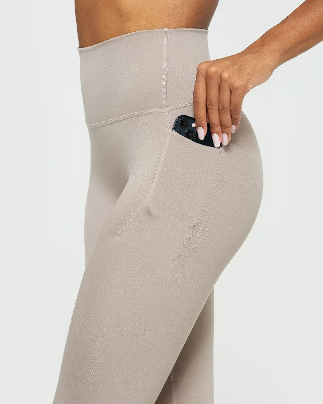 Essential Leggings with Pockets | Buff