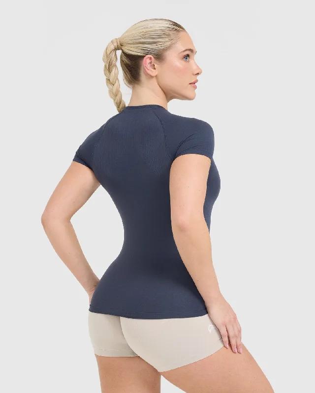 Go To Seamless Fitted Top | True Blue