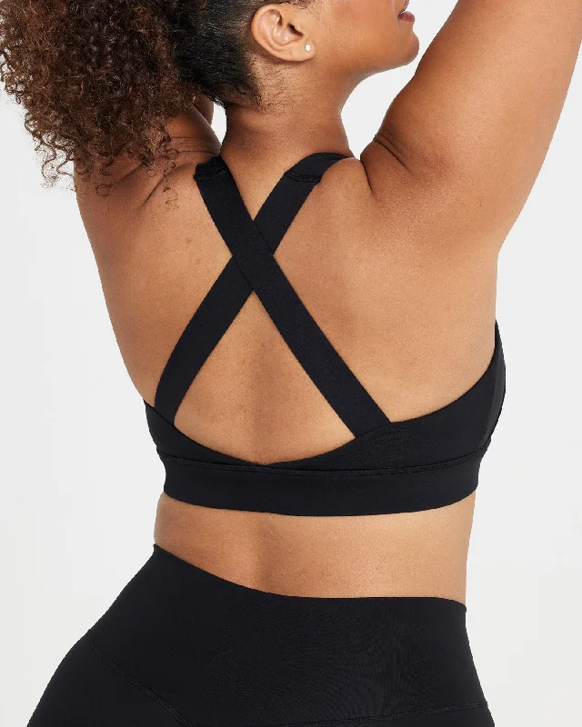 Timeless Wide Strap Sports Bra | Black