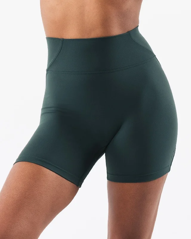 Aura Short 5"" - Cypress