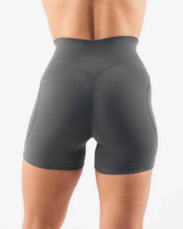 Aura Short 5"" - Pewter