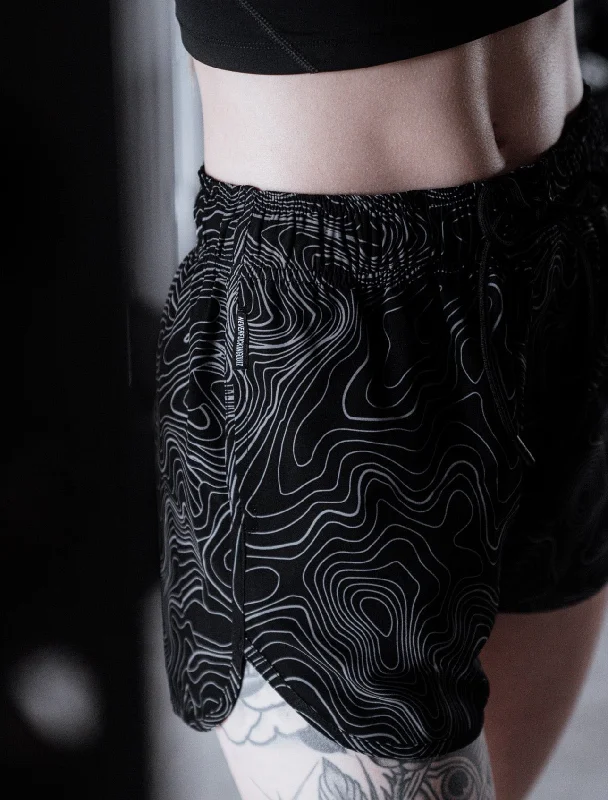 Women's Topo Black/White Training Shorts