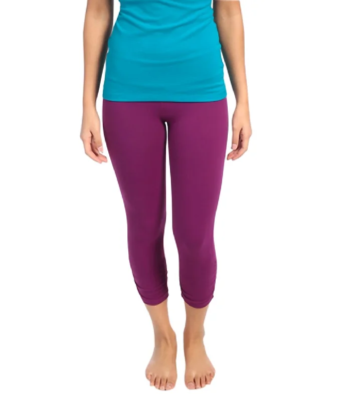 Beyond Yoga Essential Gathered Yoga Capris Plumwine