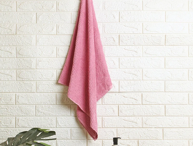 Blush 100% Cotton Bath Towel Relish By Spaces