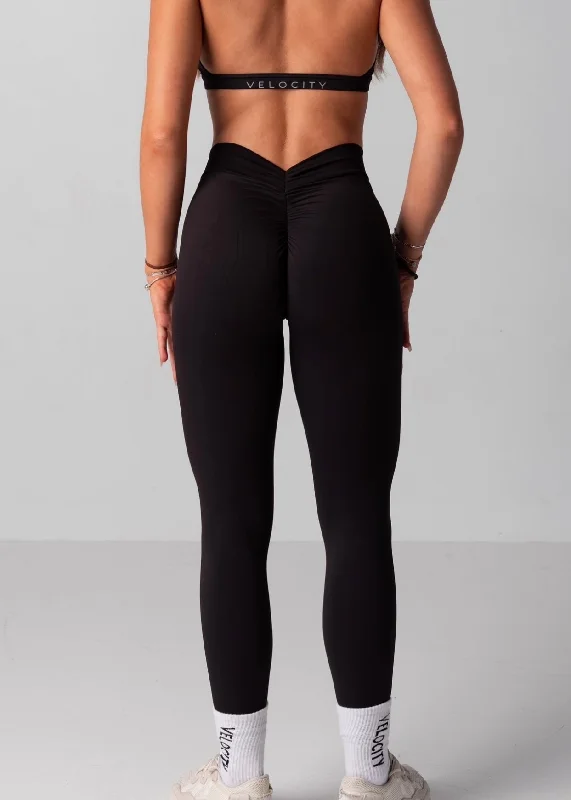 V SCRUNCH LEGGINGS - BLACK