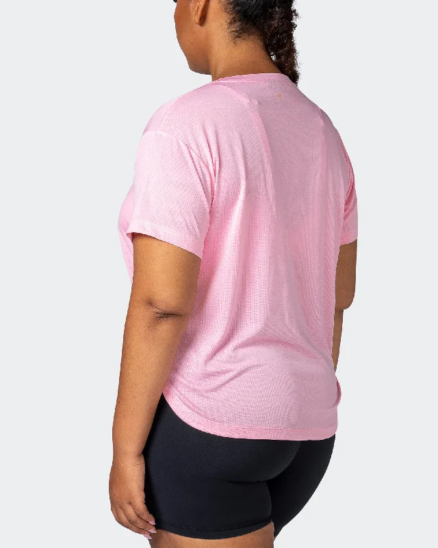 Limitless Training Tee - Strawberry Pink